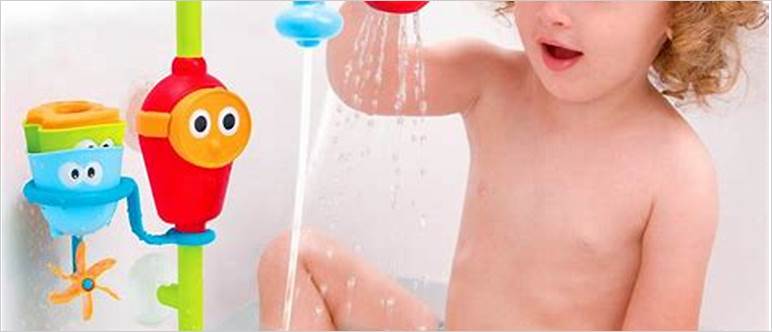 Bath fun for toddlers